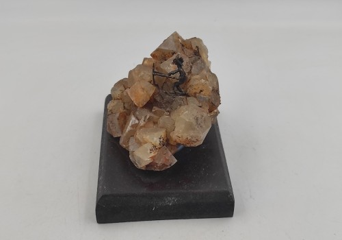 ΔΙΑΚΟΣΜΗΤΙΚΟ ΜΕ ΜΕΤΑΛΛΩΡΥΧΟΥΣ