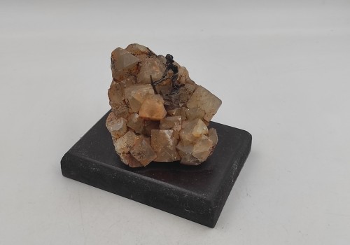 ΔΙΑΚΟΣΜΗΤΙΚΟ ΜΕ ΜΕΤΑΛΛΩΡΥΧΟΥΣ ΔΙΑΚΟΣΜΗΤΙΚΟ ΜΕ ΜΕΤΑΛΛΩΡΥΧΟΥΣ