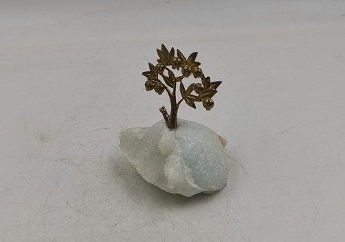 Διακοσμητικό δέντρο με Αραγωνίτη Διακοσμητικό δέντρο με Αραγωνίτη