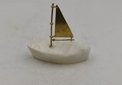 Διακοσμητικό καράβι με Αραγωνίτη