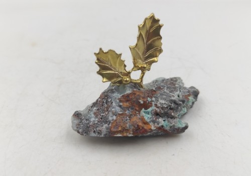 Διακοσμητικό γκι με Σμιστονίτη Διακοσμητικό γκι με Σμιστονίτη