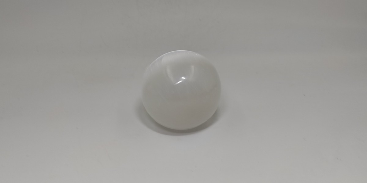 Σφαίρα από Σελενίτη