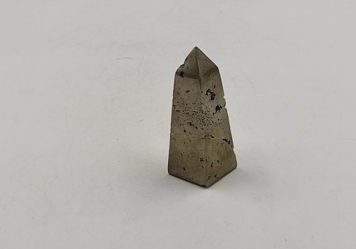 Οβελίσκος από Σιδηροπυρίτης