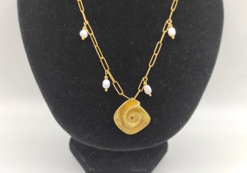 Χειροποίητο  επίχρυσο κολιέ από ασήμι 925 με Μαργαριτάρι