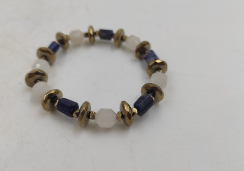 Xειροποίητο βραχιόλι από λάστιχο με Σοδαλίτη Ροζ Χαλαζία  και Αιματίτη