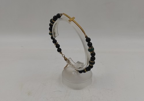 Xειροποίητο βραχιόλι από επίχρυσο ατσάλι με Μαλαχίτη Όνυχα και Αιματίτη Xειροποίητο βραχιόλι από επίχρυσο ατσάλι με Μαλαχίτη Όνυχα και Αιματίτη