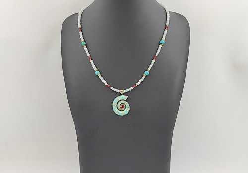 Χειροποίητο κολιέ από ατσάλι με Αμαζωνίτη,Αχάτη,Χαολίτη και Αιματίτη 