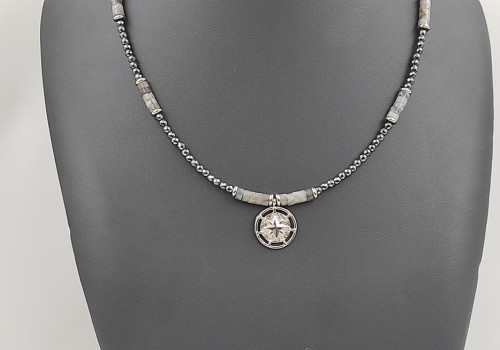 Χειροποίητο κολιέ από ατσάλι με Ζαντ και Αιματίτη Χειροποίητο κολιέ από ατσάλι με Ζαντ και Αιματίτη