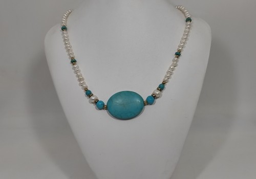 Χειροποίητο κολιέ από  επίχρυσο ατσάλι με Χαολίτη Μαργαριτάρι και Αιματίτη