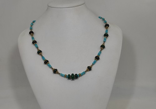 Χειροποίητο κολιέ από ατσάλι με Χαολίτη Μαλαχίτη και Αιματίτη