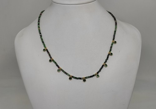 Χειροποίητο κολιέ από ορύχαλκο με Ρουμπίνη Ζωίσιτη