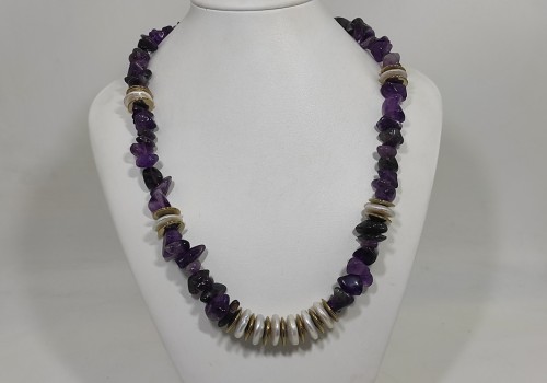 Χειροποίητο κολιέ από επίχρυσο ατσάλι με Αμέθυστο Μαργαπιτάρι και Αιματίτη