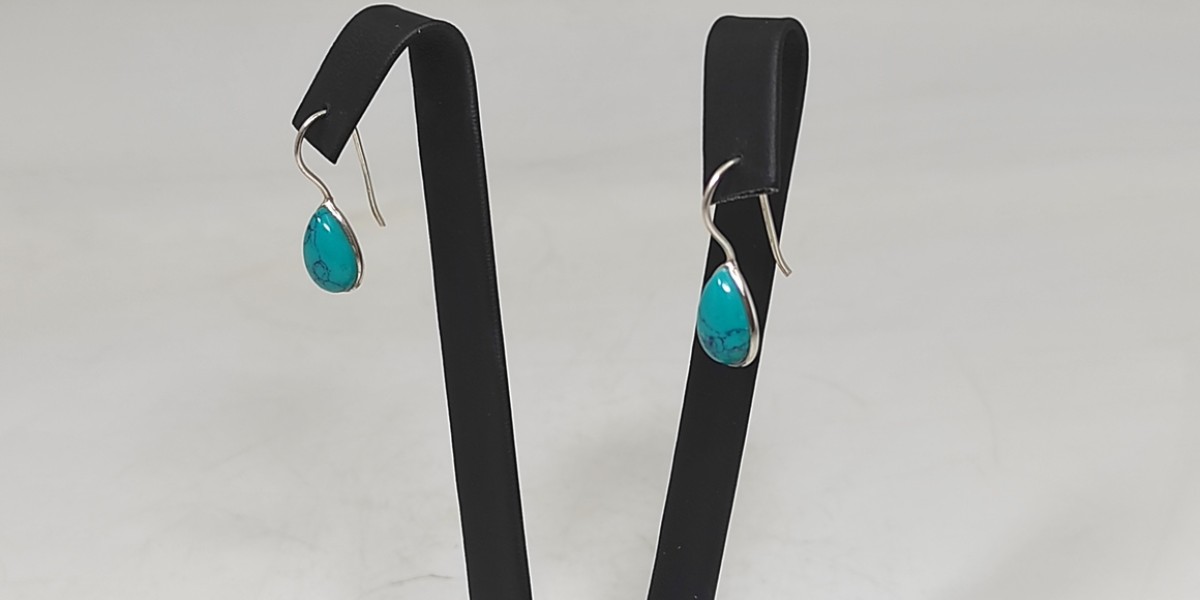 Χειροποίητα σκουλαρίκια από ασήμι 925 με Τιρκουάζ Χειροποίητα σκουλαρίκια από ασήμι 925 με Τιρκουάζ