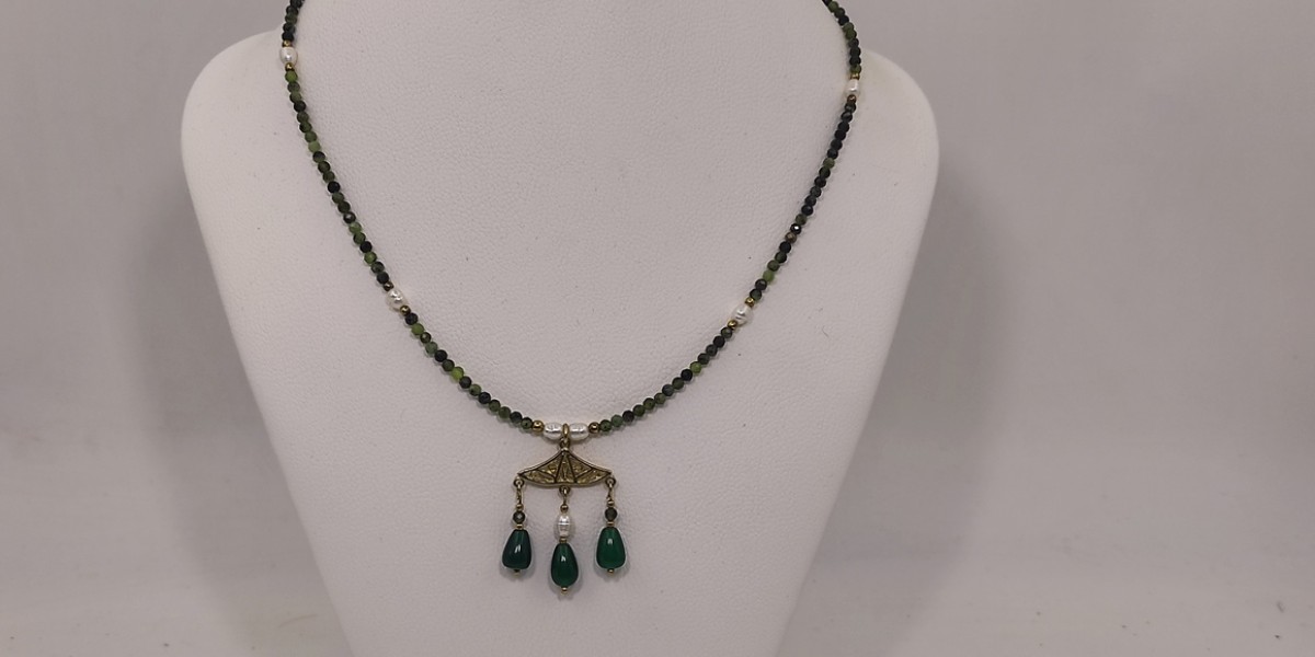 Κολιέ με Τουρμαλίνη, Γρανάτη, Νεφρίτη & Μαργαριτάρι