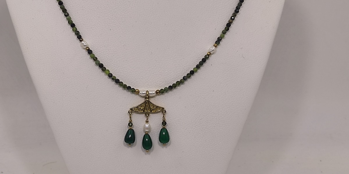Κολιέ με Τουρμαλίνη, Γρανάτη, Νεφρίτη & Μαργαριτάρι