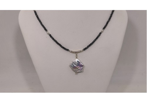 Κολιέ Ασήμι 925 με Αιματίτη και Φυσικό Μαργαριτάρι Μπαρόκ