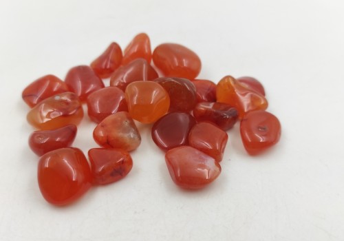 ΑΧΑΤΗΣ ΚΑΡΝΕΟΛΗΣ