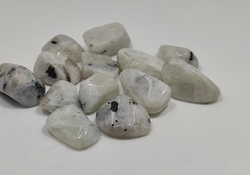 Φεγγαρόπετρα (Moonstone) Φεγγαρόπετρα (Moonstone)
