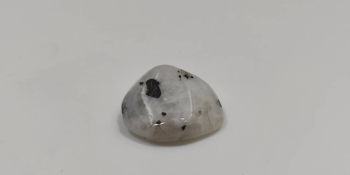 Φεγγαρόπετρα (Moonstone) Φεγγαρόπετρα (Moonstone)