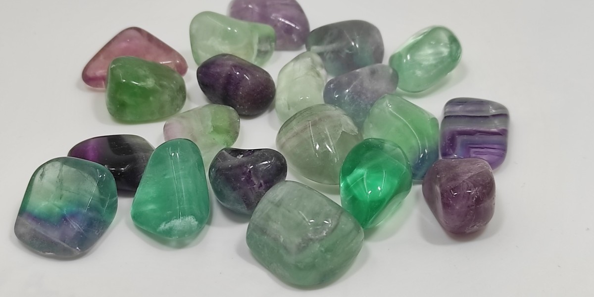 Φθορίτης (Fluorite) Φθορίτης (Fluorite)