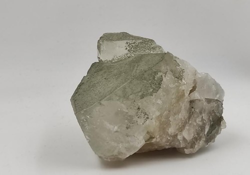 χαλαζίας με χλωρίτη