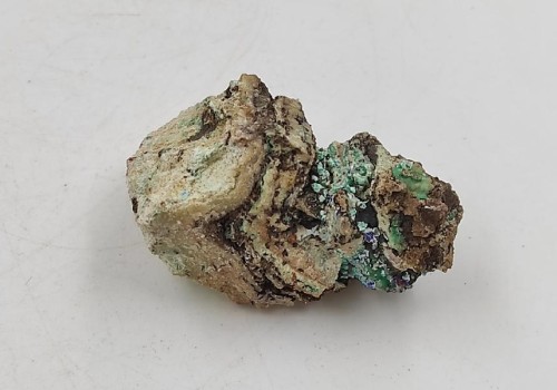 γυψίτης με αδαμίτης και αζουρίτη γυψίτης με αδαμίτης και αζουρίτη