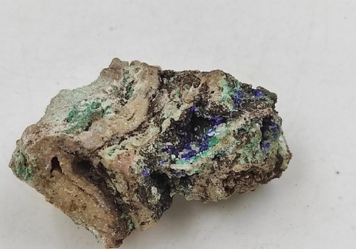 γυψίτης με αδαμίτης και αζουρίτη γυψίτης με αδαμίτης και αζουρίτη