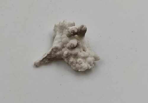 Αραγωνίτης Λαυρίου 