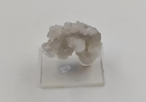 Αραγωνίτης Λαυρίου 