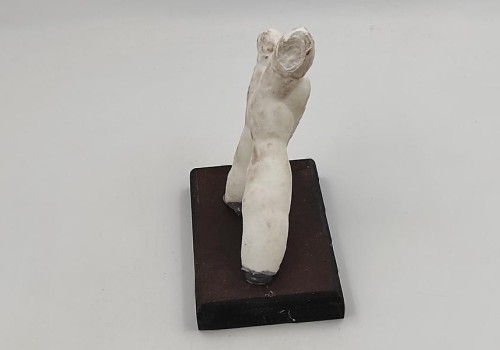 Καλσίτης με βάση από ξύλο Καλσίτης με βάση από ξύλο