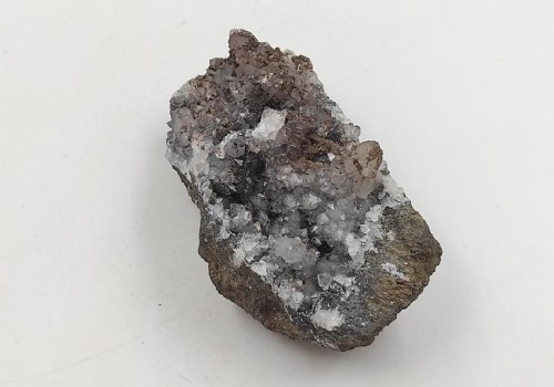 Χαλαζίας,Μαγνισίτης και εγκλείσματα Αιματίτη Χαλαζίας,Μαγνισίτης και εγκλείσματα Αιματίτη