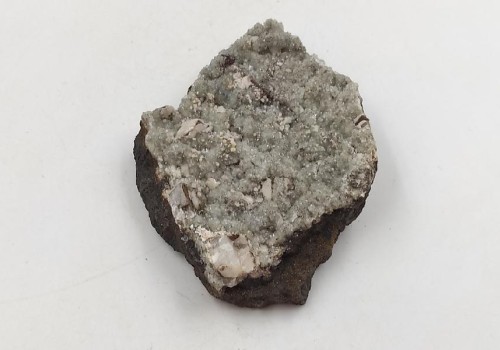 Χαλαζίας,Μαγνισίτης, Καλσίτης και Πράσιο Χαλαζίας,Μαγνισίτης, Καλσίτης και Πράσιο