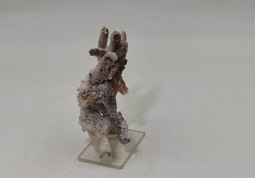 Αραγωνίτης Λαυρίου  Αραγωνίτης Λαυρίου