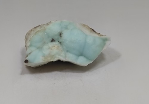 Αραγωνίτης Λαυρίου 