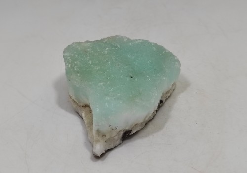 Αραγωνίτης Λαυρίου 