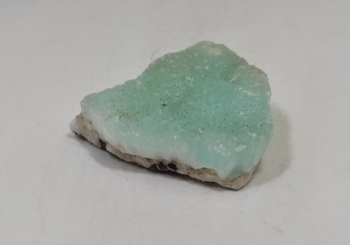 Αραγωνίτης Λαυρίου 