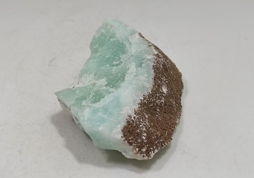 Αραγωνίτης Λαυρίου 