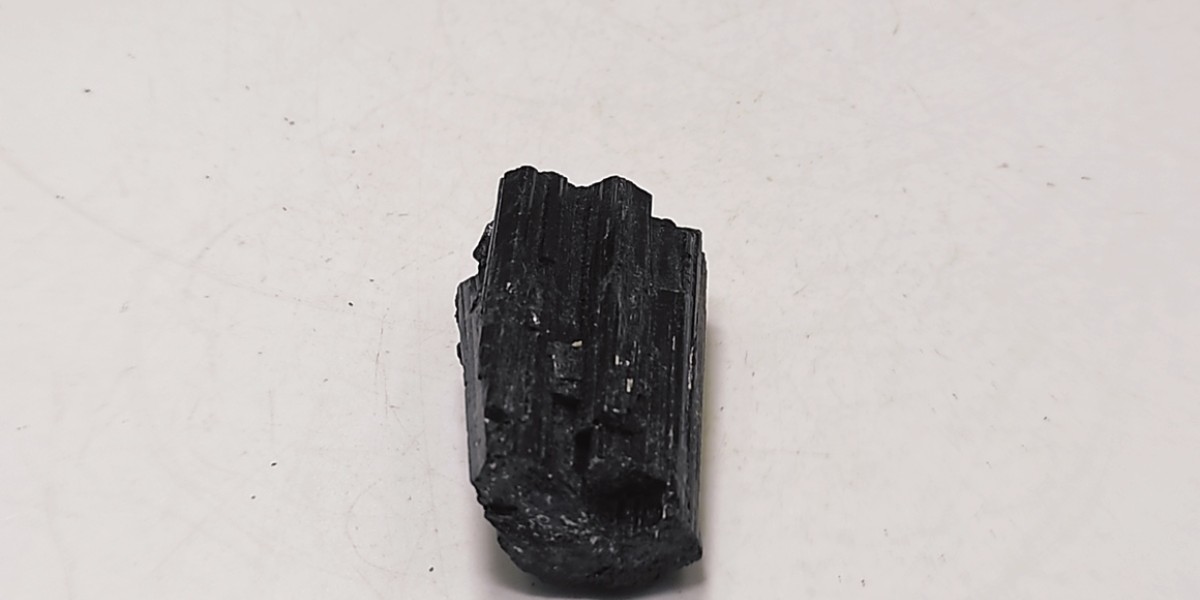 Μαύρη Τουρμαλίνη Μαύρη Τουρμαλίνη