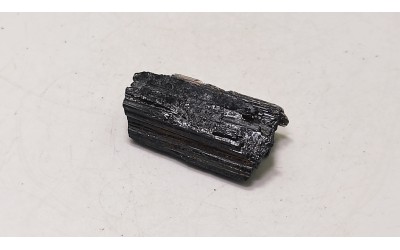 Μαύρη Τουρμαλίνη (Schorl)