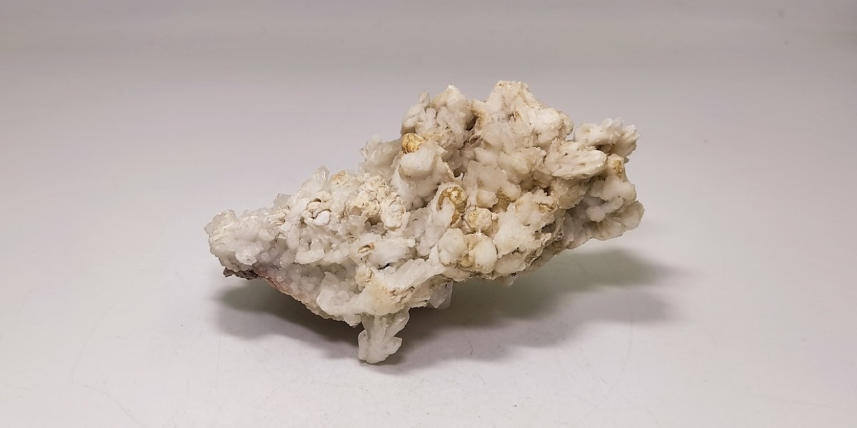 Αραγωνίτης Λαυρίου