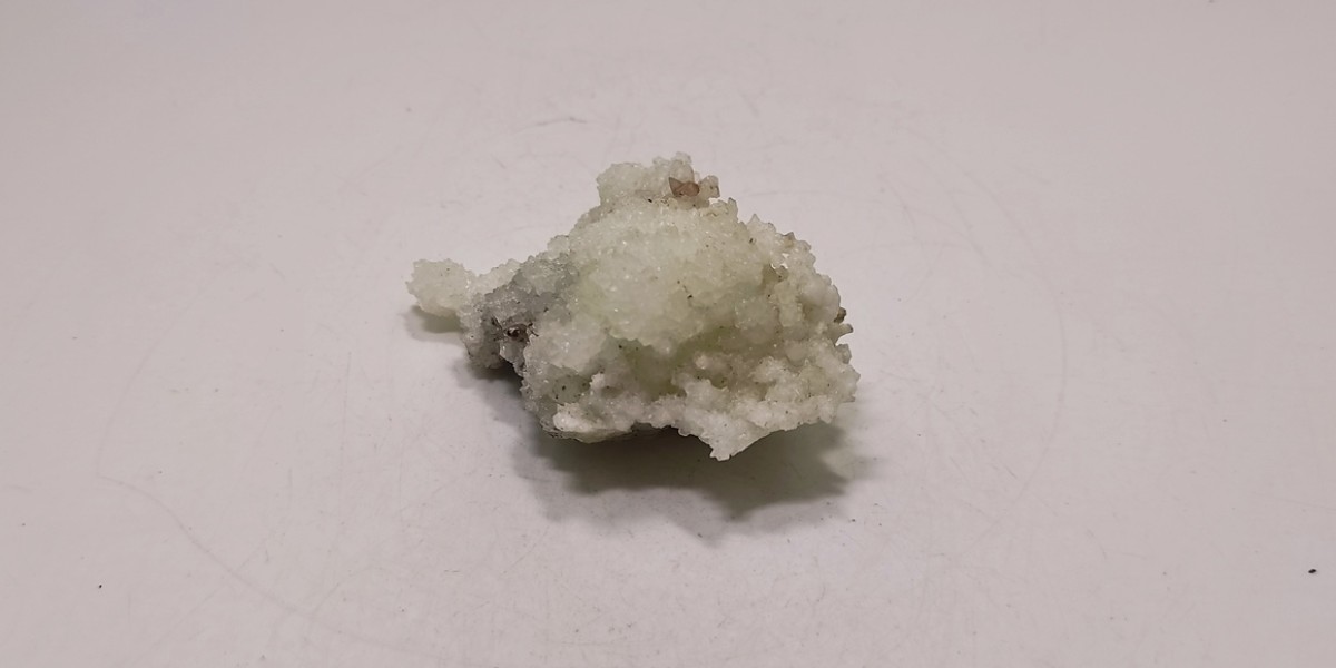 Αραγωνίτης Λαυρίου