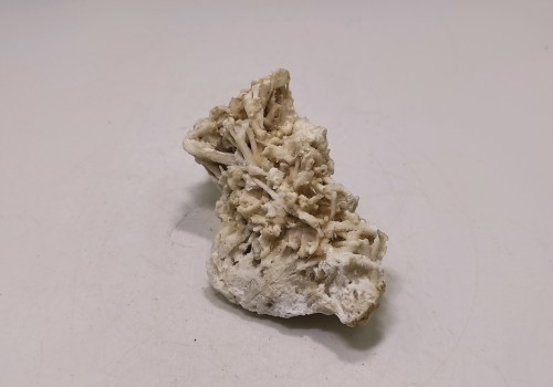 Αραγωνίτης Λαυρίου