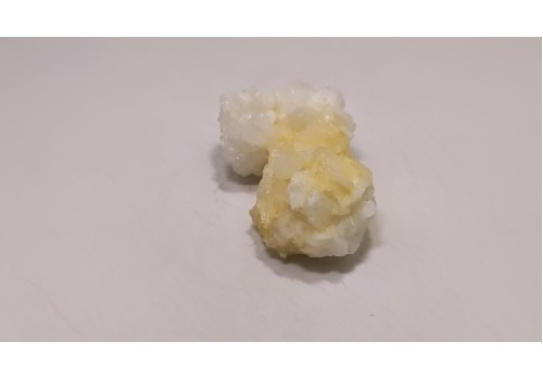 Αραγωνίτης Λαυρίου