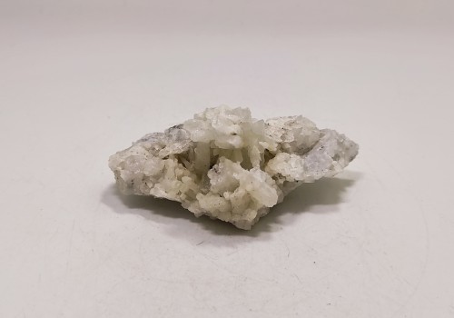 Αραγωνίτης Λαυρίου