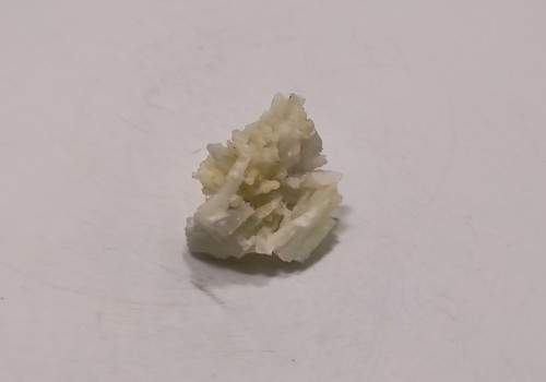 Αραγωνίτης Λαυρίου