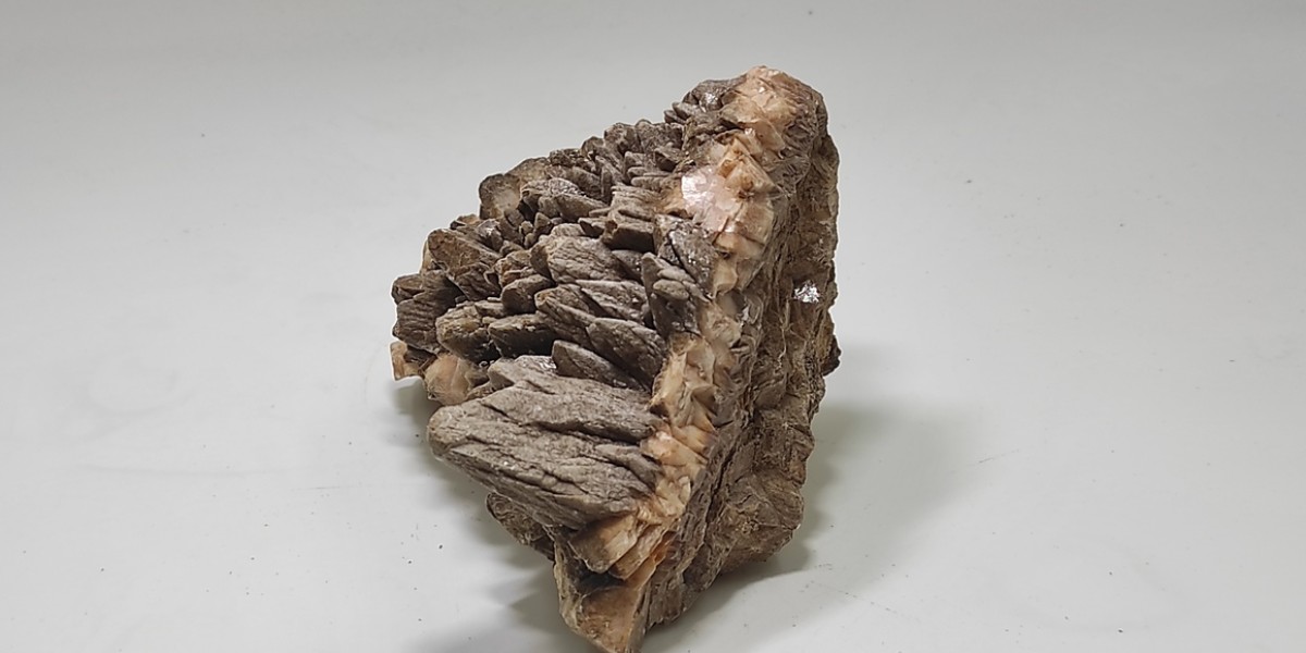 Ανκερίτης / Καλσίτης (Ασβεστίτης) από το Λαύριο
