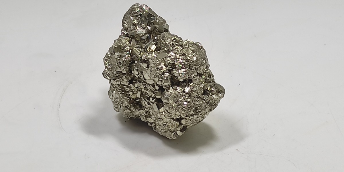 Σιδηροπυρίτης (Pyrites) Σιδηροπυρίτης (Pyrites)