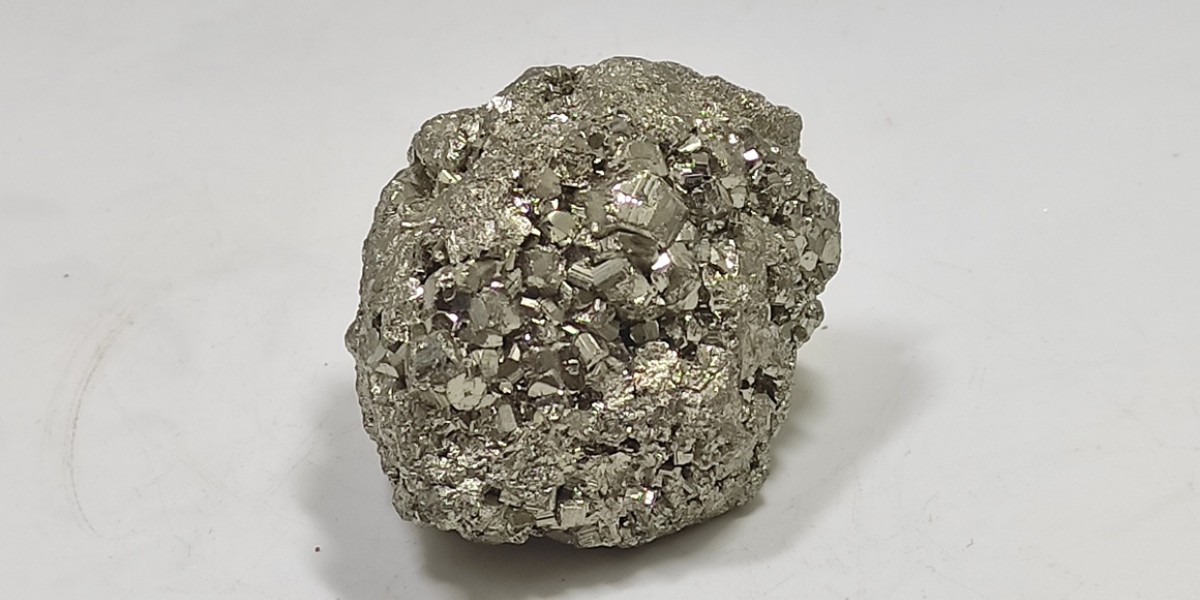 Σιδηροπυρίτης (Pyrites) Σιδηροπυρίτης (Pyrites)