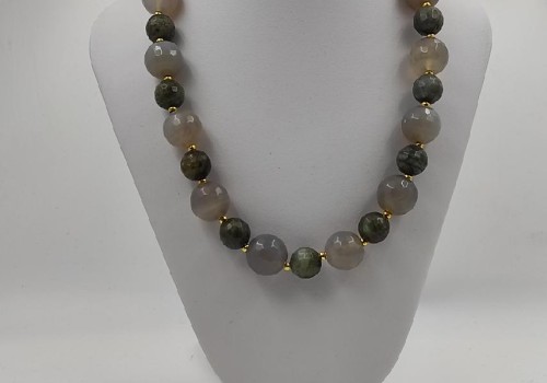 κολιέ με αχάτη και λαβραδορίτη