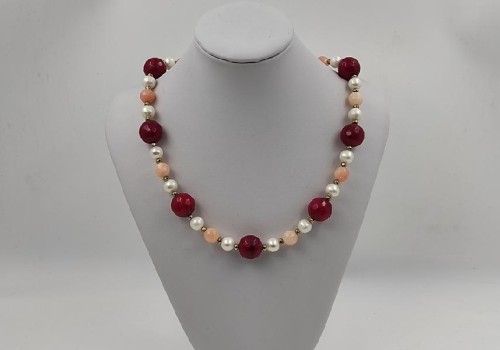 κολιέ από ασίμη με αχάτη, ζαντ και μαργαριτάρι